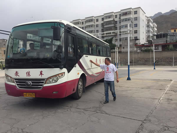 做到兩點(diǎn)，輕松考試，順利拿證