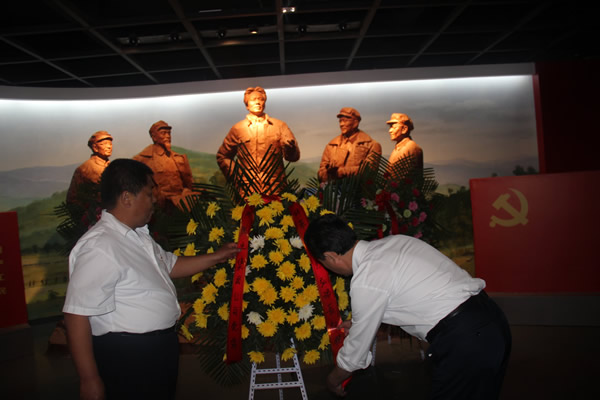 隴運集團(tuán)公司黨委開展“不忘初心、牢記使命”紀(jì)念建黨98周年主題黨日活動